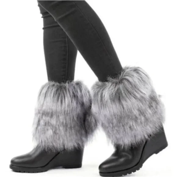 SOREL "Park City" Waterproof Black Leather Faux Fur Wedge Boots | US 8.5 | $300 - Picture 1 of 9